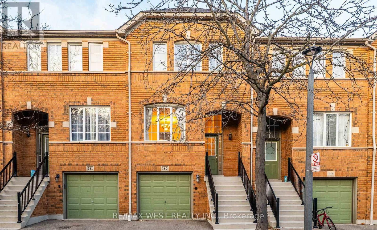 Row / Townhouse for Sale in 182 - 5530 GLEN ERIN DRIVE|Mississauga (Central Erin Mills), Ontario L5M6E8 4