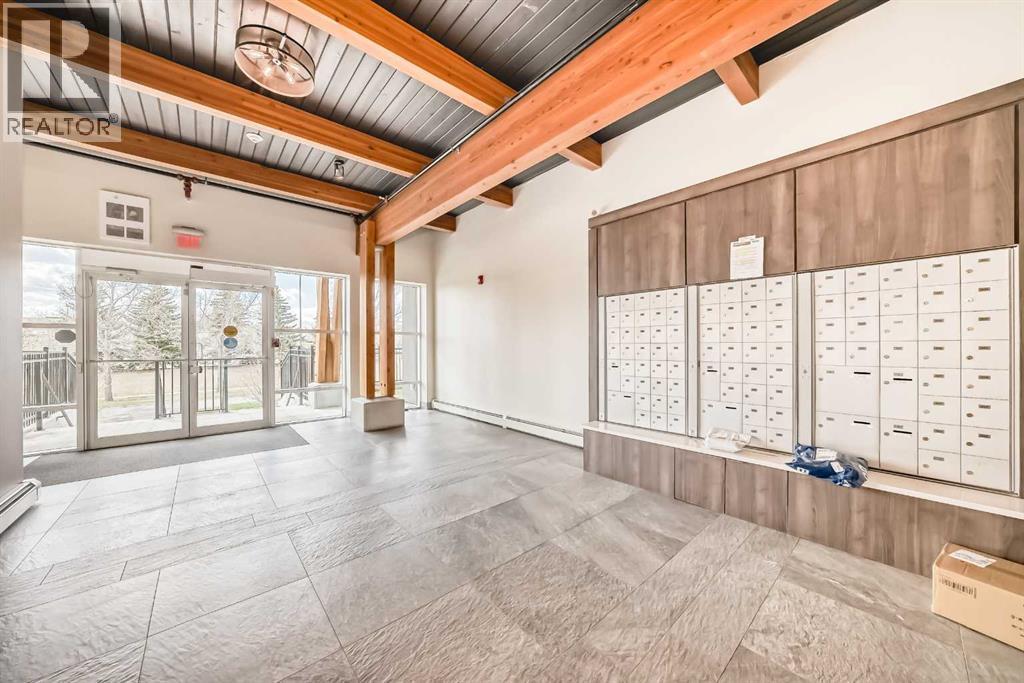 Apartment for Sale in 3210, 95 Burma Star Road SW|Calgary, Alberta T3E8A9 4