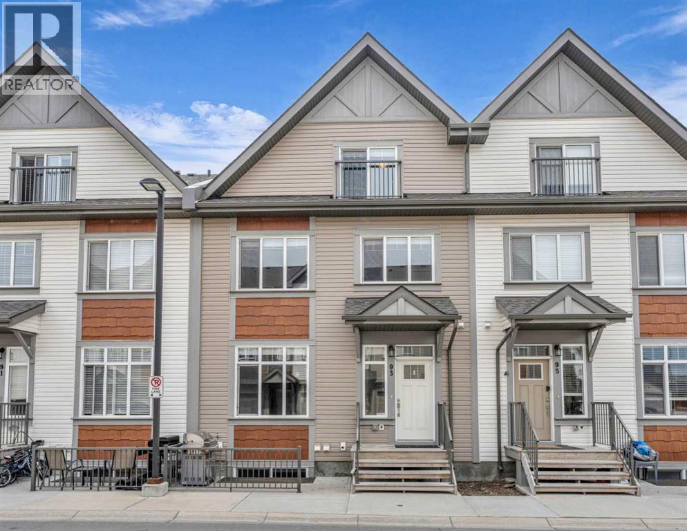 Row / Townhouse for Sale in 93 Copperstone Common SE|Calgary, Alberta T2Z5E4