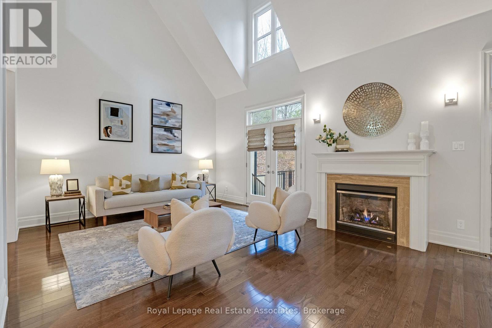 Row / Townhouse for Sale in 103 - 1915 BROAD HOLLOW GATE|Mississauga (Erin Mills), Ontario L5L6A3 3