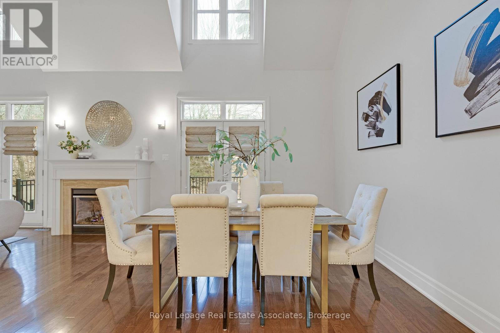 Row / Townhouse for Sale in 103 - 1915 BROAD HOLLOW GATE|Mississauga (Erin Mills), Ontario L5L6A3 5