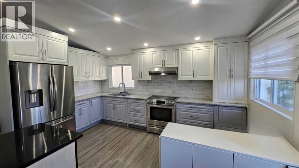 Duplex for Sale in 6317 Centre Street|Calgary, Alberta T2K0V3