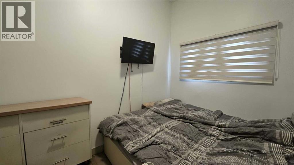 Duplex for Sale in 6317 Centre Street|Calgary, Alberta T2K0V3 2