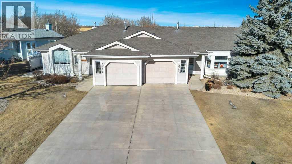 Duplex for Sale in 505 Epiphany Bay|Rural Rocky View County, Alberta T1X1G6 2