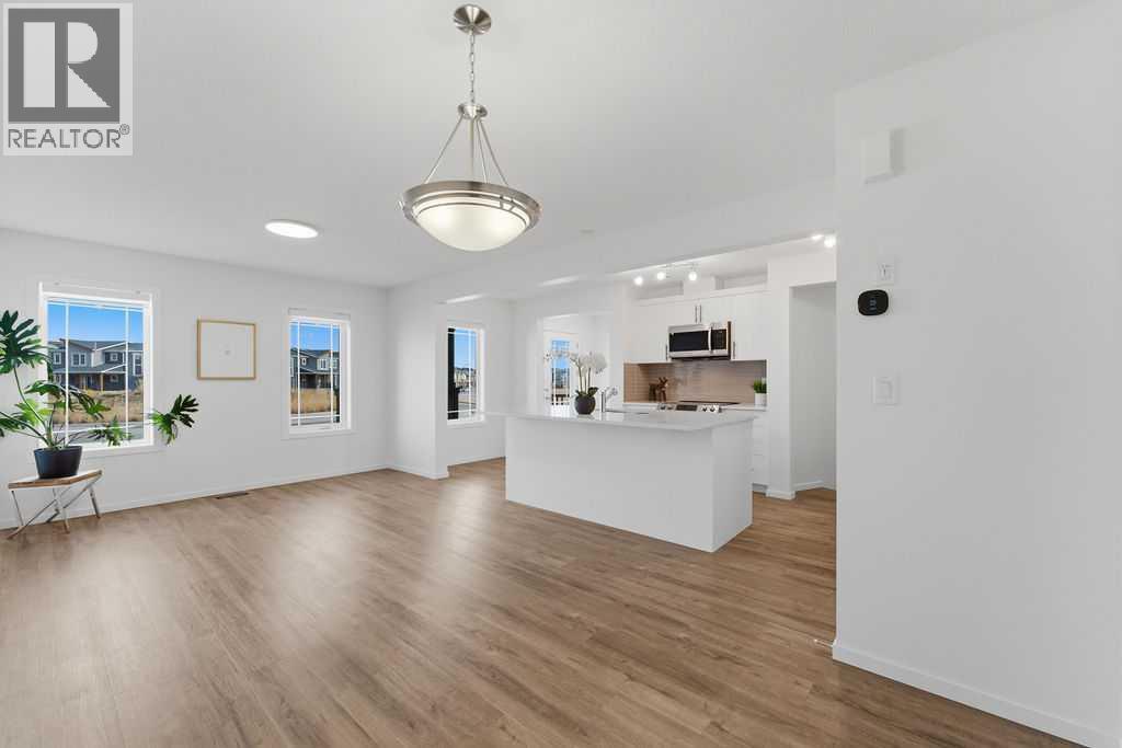 Row / Townhouse for Sale in 1893 carrington Boulevard NW|Calgary, Alberta T3P1W2 4