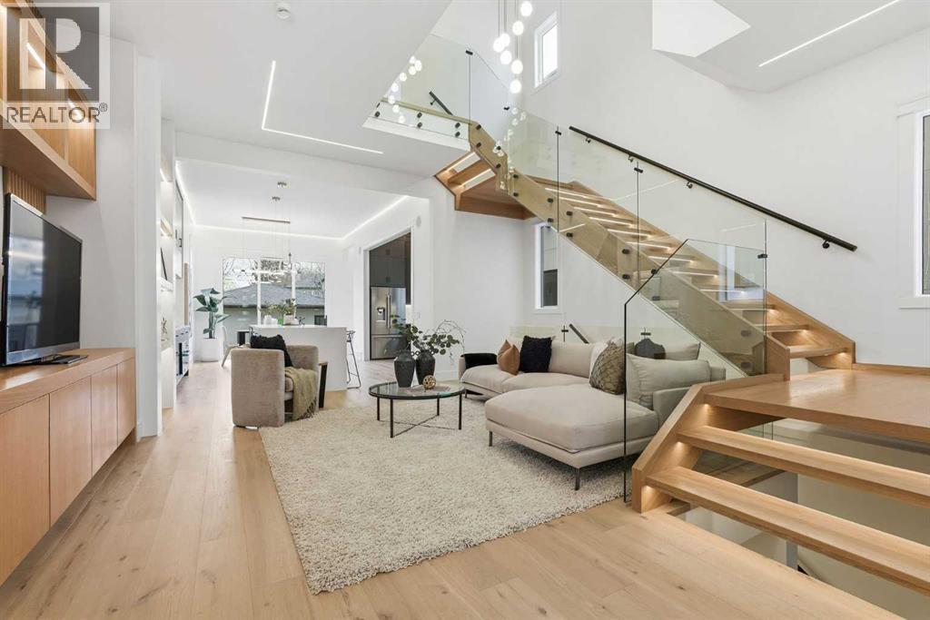 House for Sale in 134 Lissington Drive SW|Calgary, Alberta T3E5E3 5