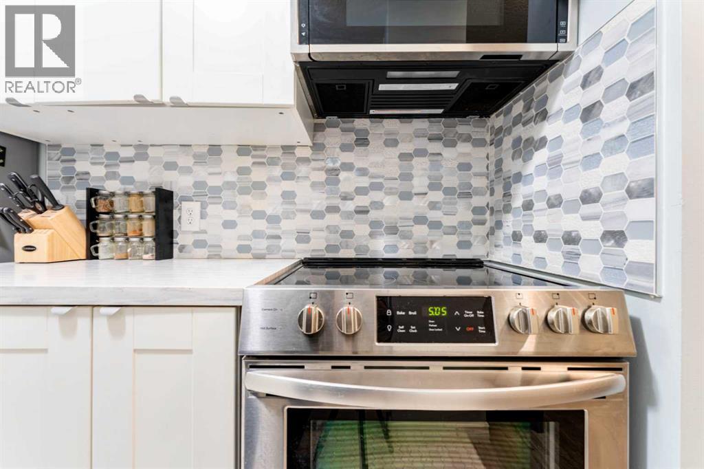 Apartment for Sale in 506, 924 14 Avenue SW|Calgary, Alberta T2R0N7 3