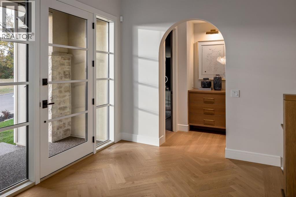 House for Sale in 2920 Toronto Crescent NW|Calgary, Alberta T2N3W2 4