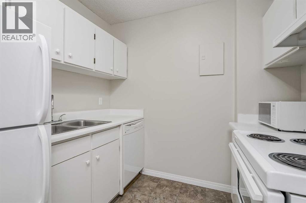 Apartment for Sale in 307, 4944 Dalton Drive NW|Calgary, Alberta T3A2E6 5