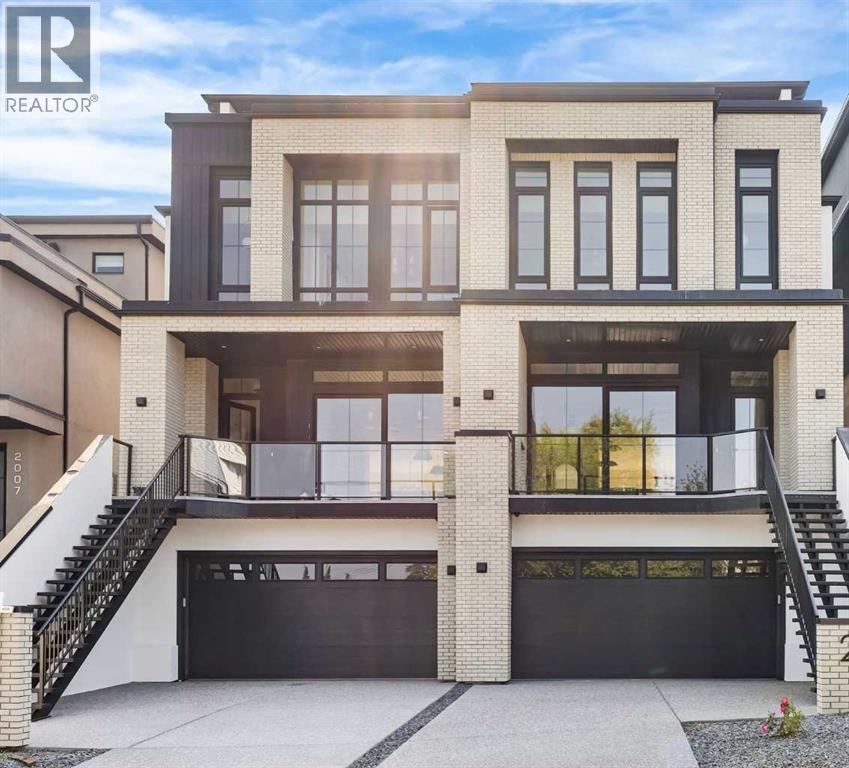 Duplex for Sale in 2009 28 Avenue SW|Calgary, Alberta T2T1K4 3