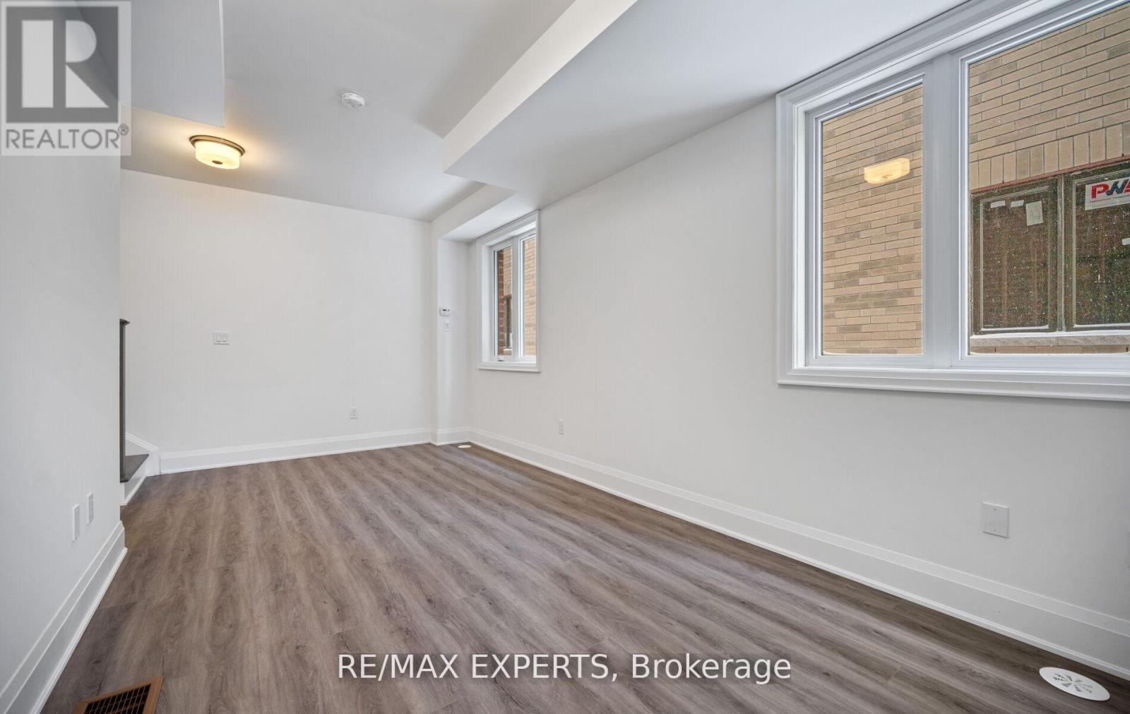 Row / Townhouse for Sale in 3304 AZAM WAY|Oakville (GO Glenorchy), Ontario L6M4K1 4