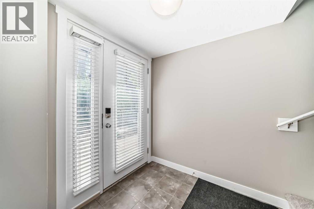 Row / Townhouse for Sale in 606 Skyview Point Place NE|Calgary, Alberta T3N0L7 4