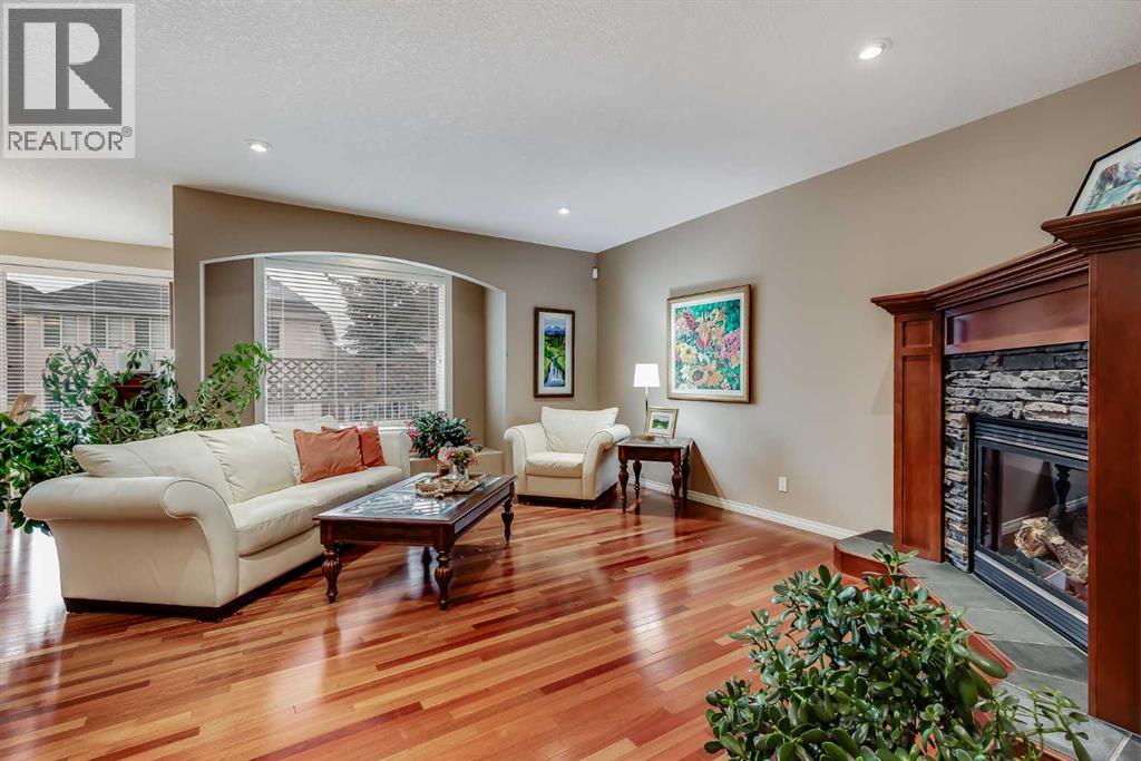 House for Sale in 47 Tuscany Estates Close NW|Calgary, Alberta T3L0B6 3