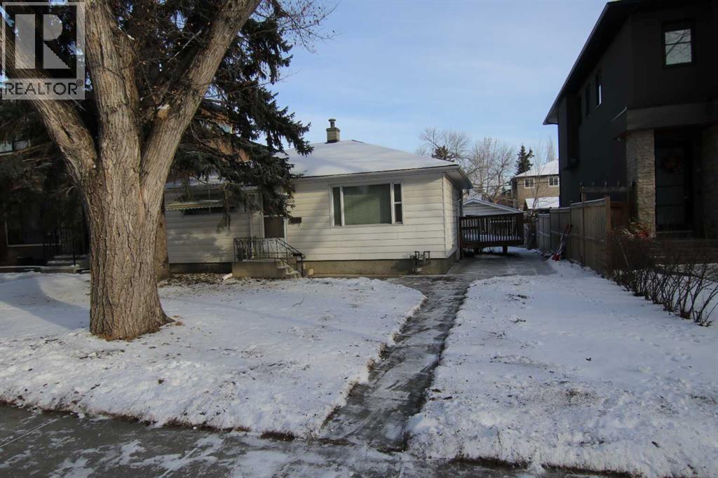 House for Sale in 4008 2 Street NW|Calgary, Alberta T2K0Y6