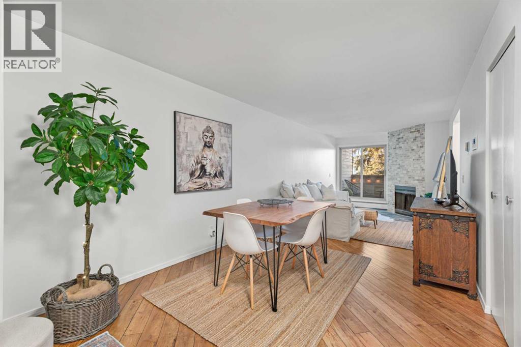 Apartment for Sale in 207, 2218 30 Street SW|Calgary, Alberta T3E2L8 3