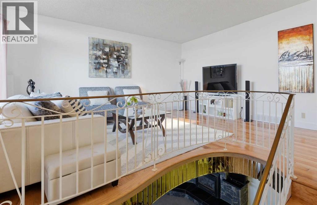 House for Sale in 5212 33 Street NW|Calgary, Alberta T2L1V4 4