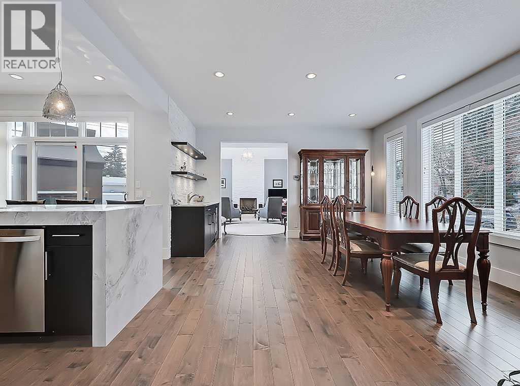 House for Sale in 14 Rosetree Road NW|Calgary, Alberta T2K1M6 4