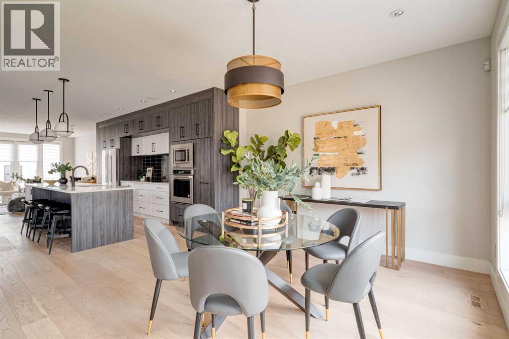 Duplex for Sale in 720 15 Street NW|Calgary, Alberta T2W3G6 5