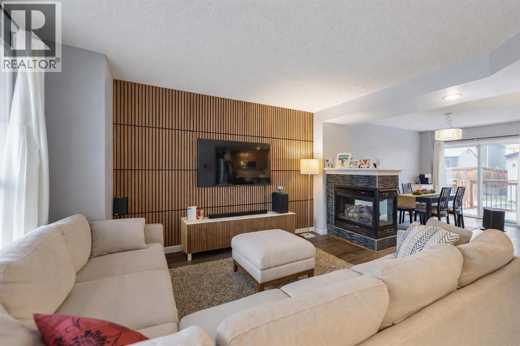 House for Sale in 243 New Brighton Landing SE|Calgary, Alberta T2Z0S6 4