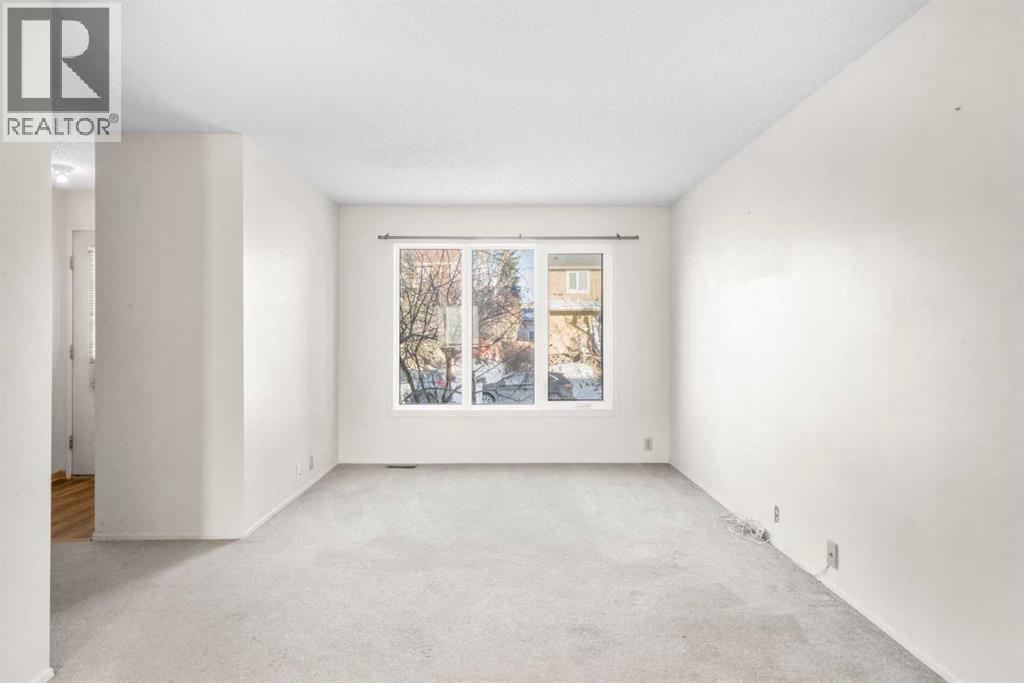 Duplex for Sale in 69 Castlebrook Way NE|Calgary, Alberta T3J2A7 2