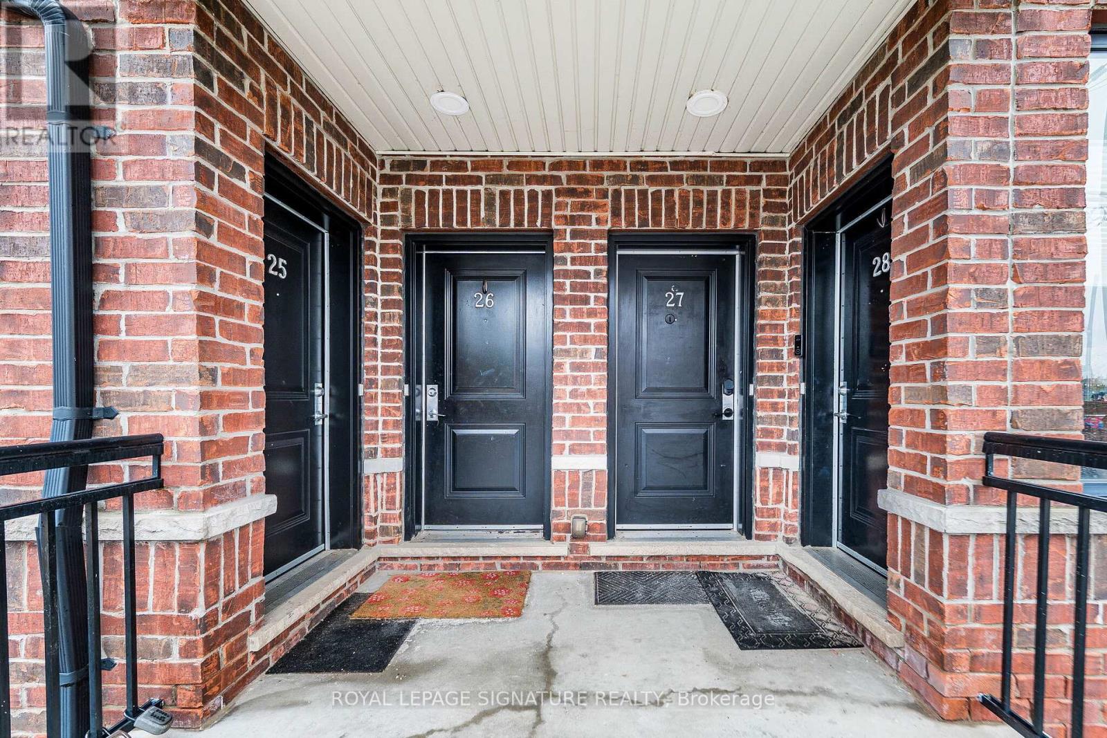 Row / Townhouse for Sale in 27 - 120 TWENTY FOURTH STREET|Toronto (Long Branch), Ontario M8V0B9 4