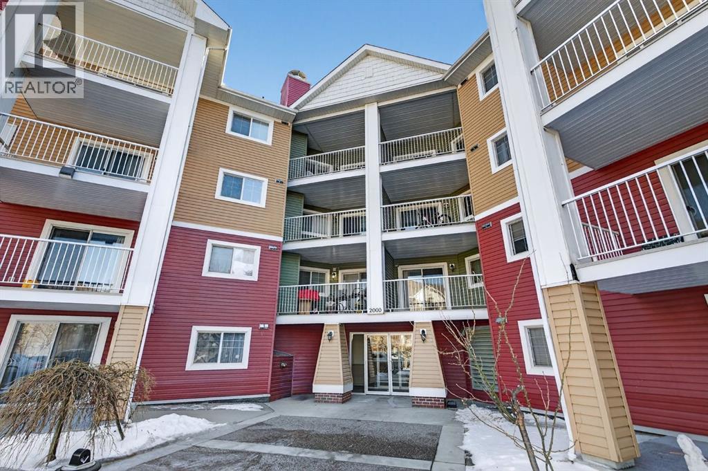 Apartment for Sale in 2317, 10 Prestwick Bay SE|Calgary, Alberta T2Z0B5 4