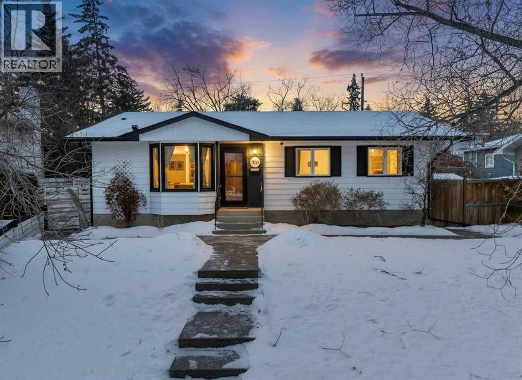 House for Sale in 7103 Hunterwood Road NW|Calgary, Alberta T2K4J5