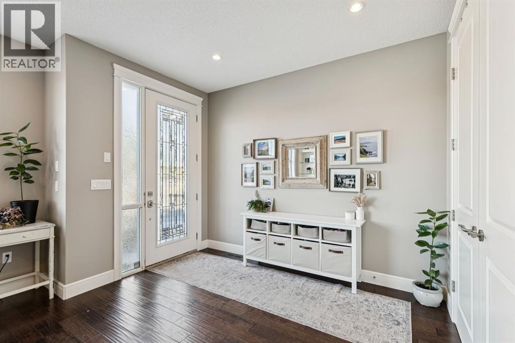 Duplex for Sale in 4804 21 Avenue NW|Calgary, Alberta T3B0W9 4