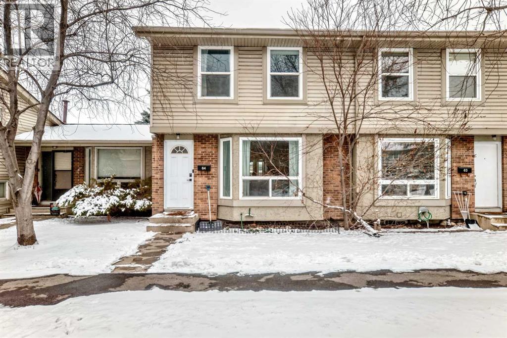 Row / Townhouse for Sale in 64, 123 Queensland SE|Calgary, Alberta T2J5J4