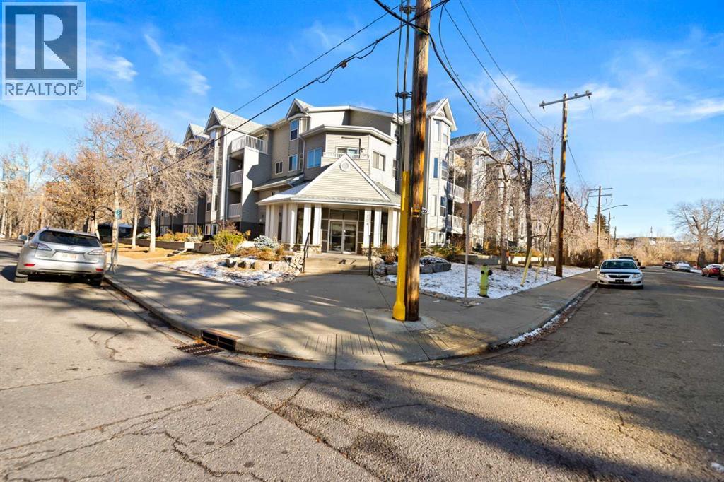 Apartment for Sale in 310, 2204 1 Street SW|Calgary, Alberta T2S1P4 3