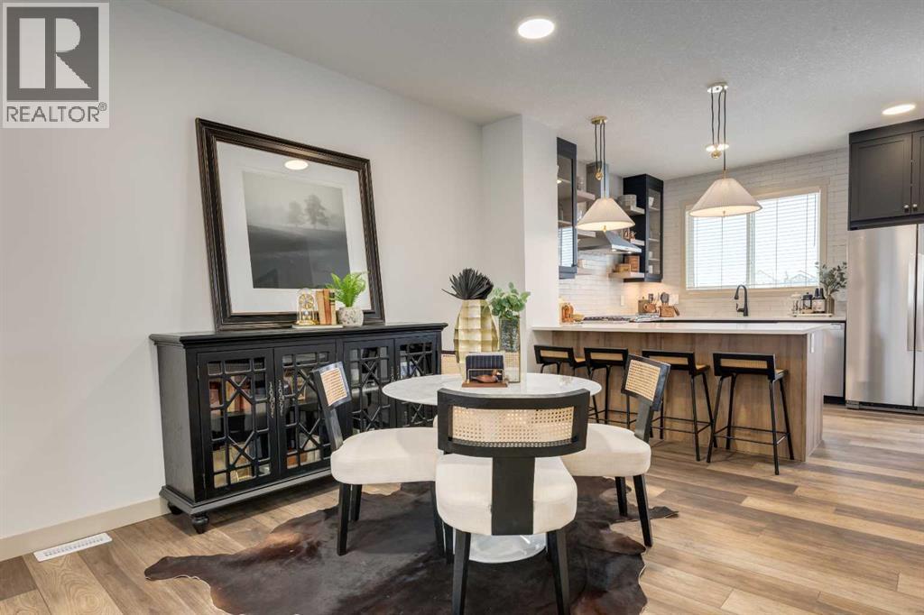 Duplex for Sale in 337 Creekside Drive SW|Calgary, Alberta T2X6L2 2