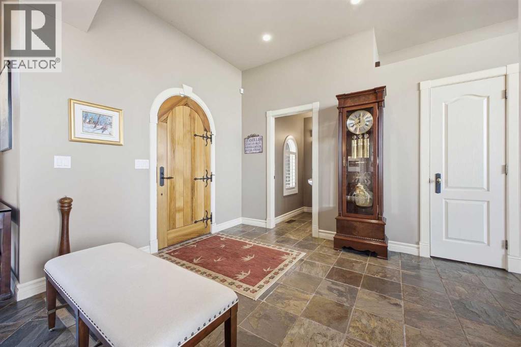 House for Sale in 405 Pinnacle Ridge Place SW|Rural Rocky View County, Alberta T3Z3N8 4