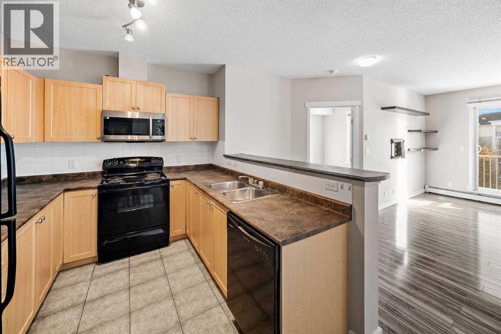 Apartment for Sale in 1315, 333 Taravista Drive NE|Calgary, Alberta T3J0H3 4