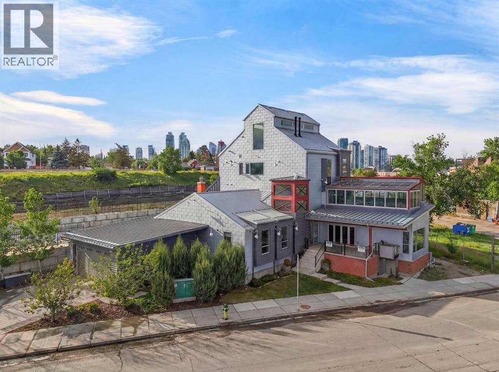 House for Sale in 1015 11 Street SE|Calgary, Alberta T2G3E9 2