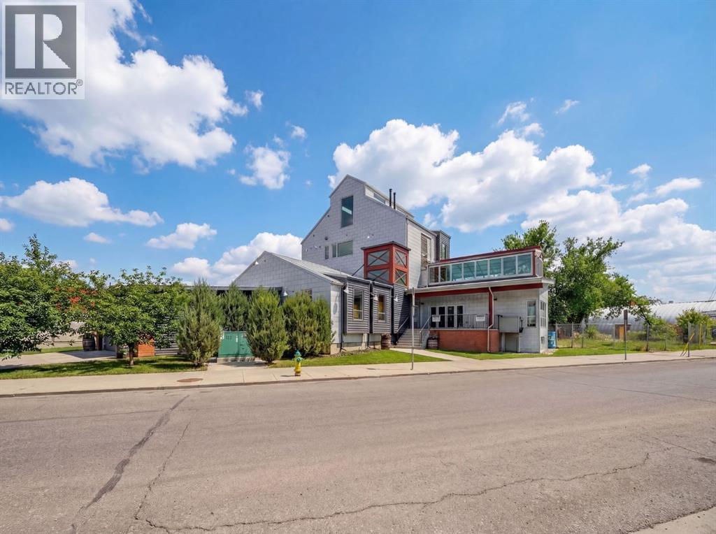 House for Sale in 1015 11 Street SE|Calgary, Alberta T2G3E9 3