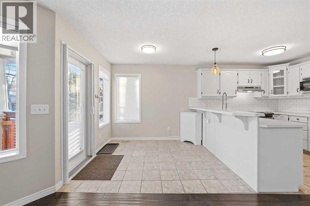 Row / Townhouse for Sale in 1, 20 34 Avenue SW|Calgary, Alberta T2S2Z2 4