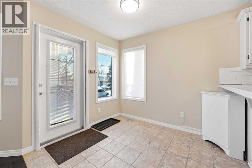 Row / Townhouse for Sale in 1, 20 34 Avenue SW|Calgary, Alberta T2S2Z2 3