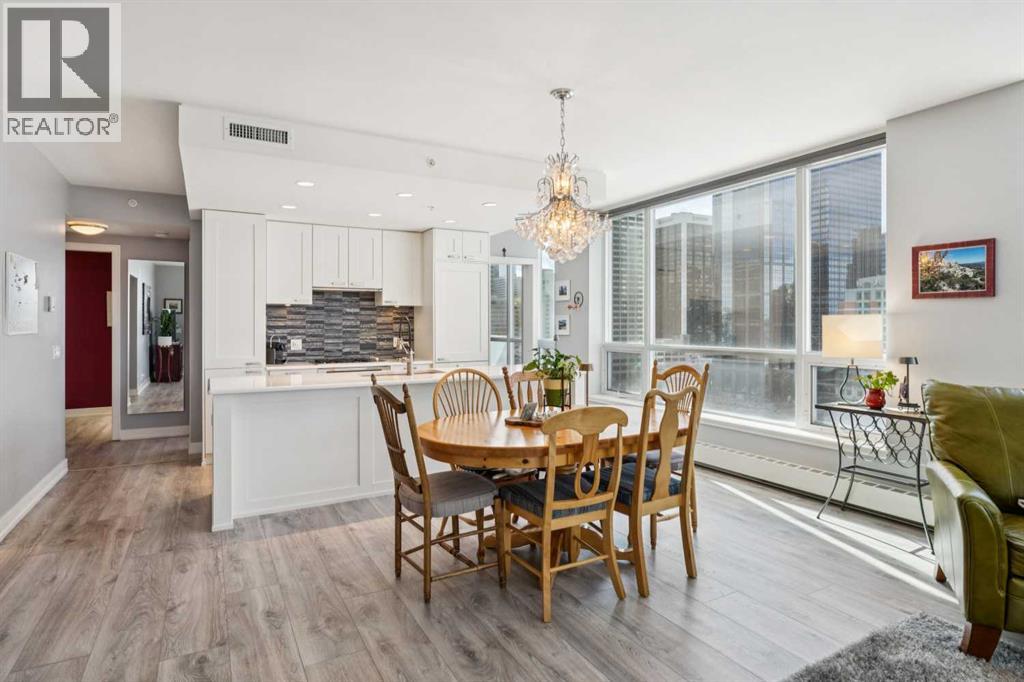 Apartment for Sale in 1321, 222 Riverfront Avenue SW|Calgary, Alberta T2P0W3 5