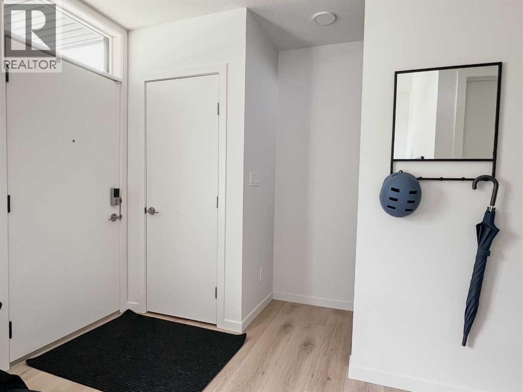 Row / Townhouse for Sale in 64 Arbour Lake Court NW|Calgary, Alberta T3G0H6 2