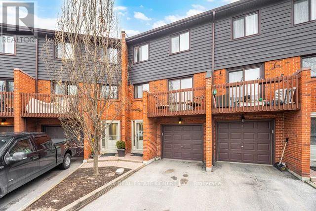 Row / Townhouse for Sale in 85 - 4165 FIELDGATE DRIVE|Mississauga (Rathwood), Ontario L4W2M9 2