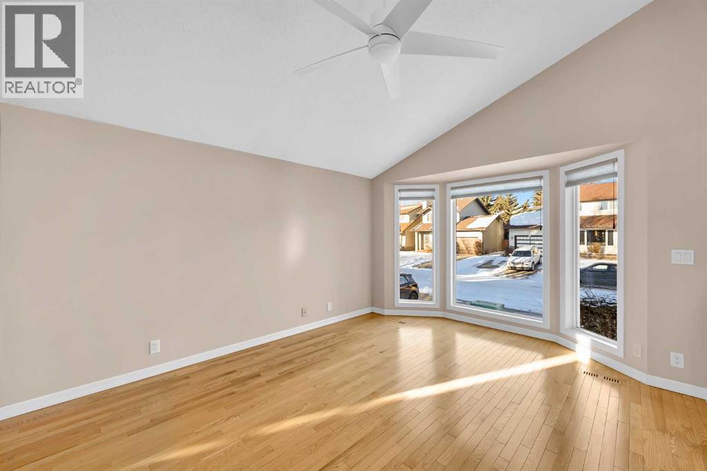 House for Sale in 40 Cedargrove Way SW|Calgary, Alberta T2W4V1 4