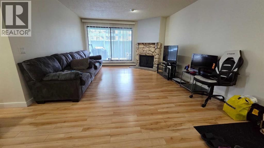 Apartment for Sale in 318, 10120 Brookpark Boulevard SW|Calgary, Alberta T2W3G3 2