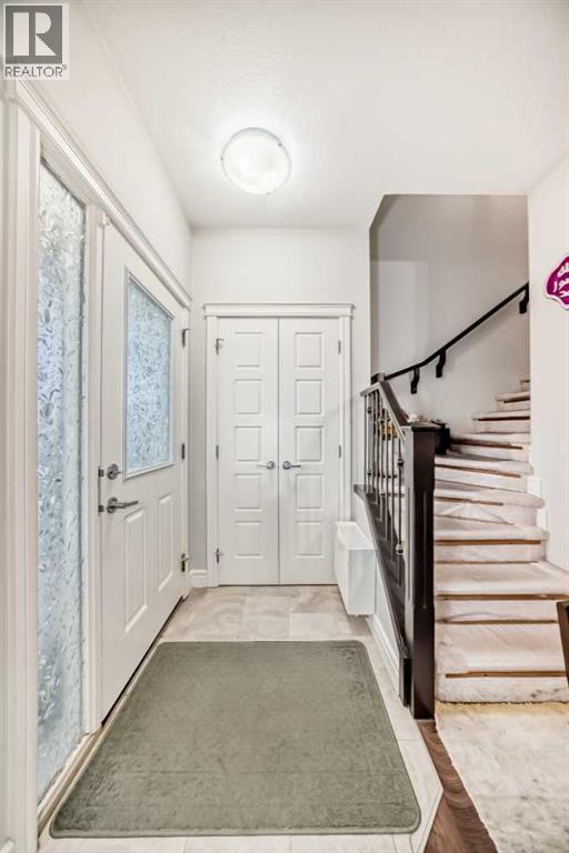 Duplex for Sale in 10097 46 Street NE|Calgary, Alberta T3J0Y5 4