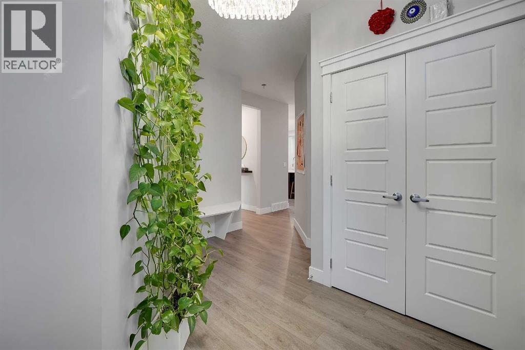 House for Sale in 168 Evansfield Close NW|Calgary, Alberta T3P0K9 3