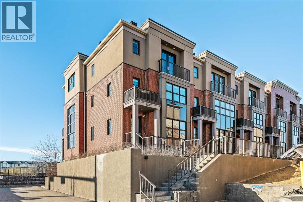 Row / Townhouse for Sale in 101 Aspen Meadows Hill SW|Calgary, Alberta T3H0G3 2