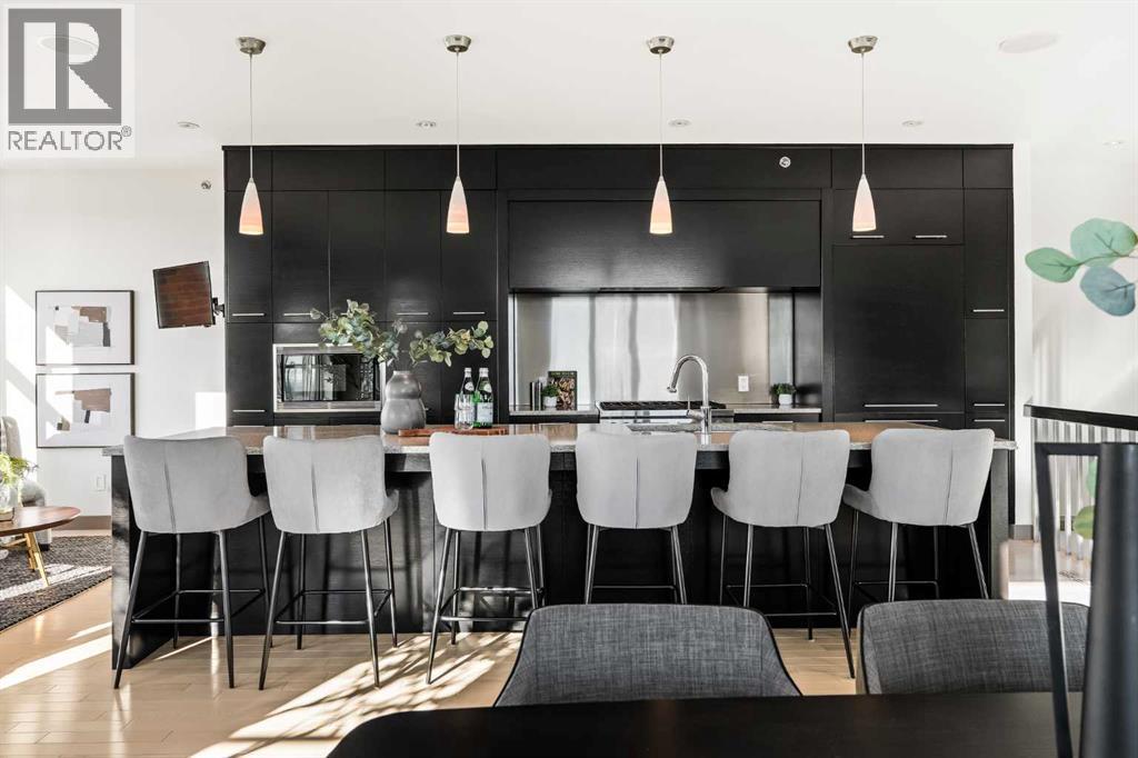 Row / Townhouse for Sale in 101 Aspen Meadows Hill SW|Calgary, Alberta T3H0G3