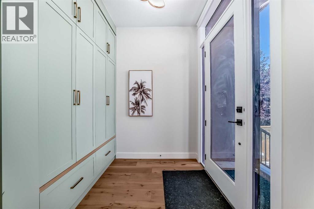 Duplex for Sale in 2313 23 Avenue SW|Calgary, Alberta T2T0W3 3