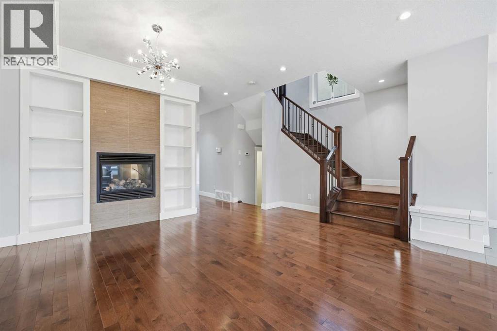 Duplex for Sale in 2018 37 Street SW|Calgary, Alberta T3E3A6 4