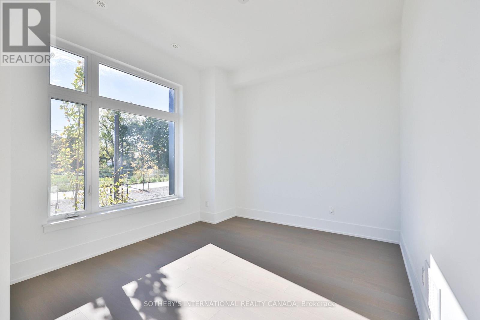 Row / Townhouse for Sale in TH 85 - 60 LOU PARSONS WAY DRIVE|Mississauga (Port Credit), Ontario L5H0B2 5