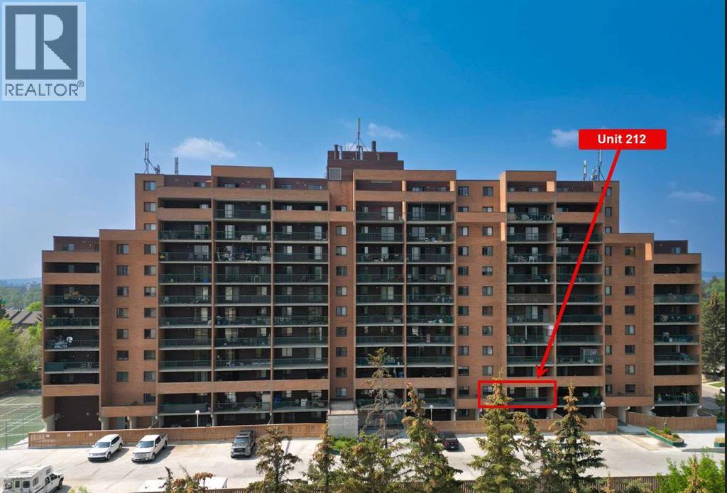 Apartment for Sale in 212, 5204 Dalton Drive NW|Calgary, Alberta T3A3H1 2